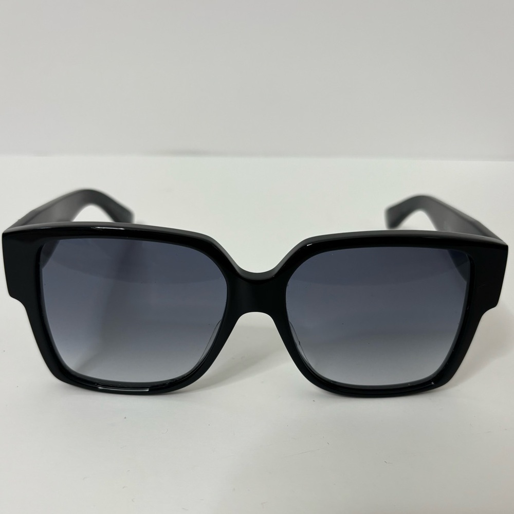 Saint Laurent Black x Black sunglasses